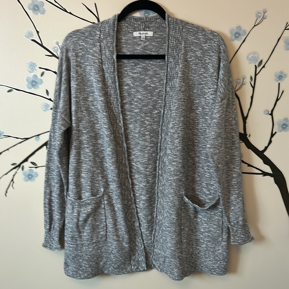 Madewell VGUC lovely grey open cardigan with ribbing, front pockets